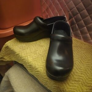 Dansko Women's Black Mules